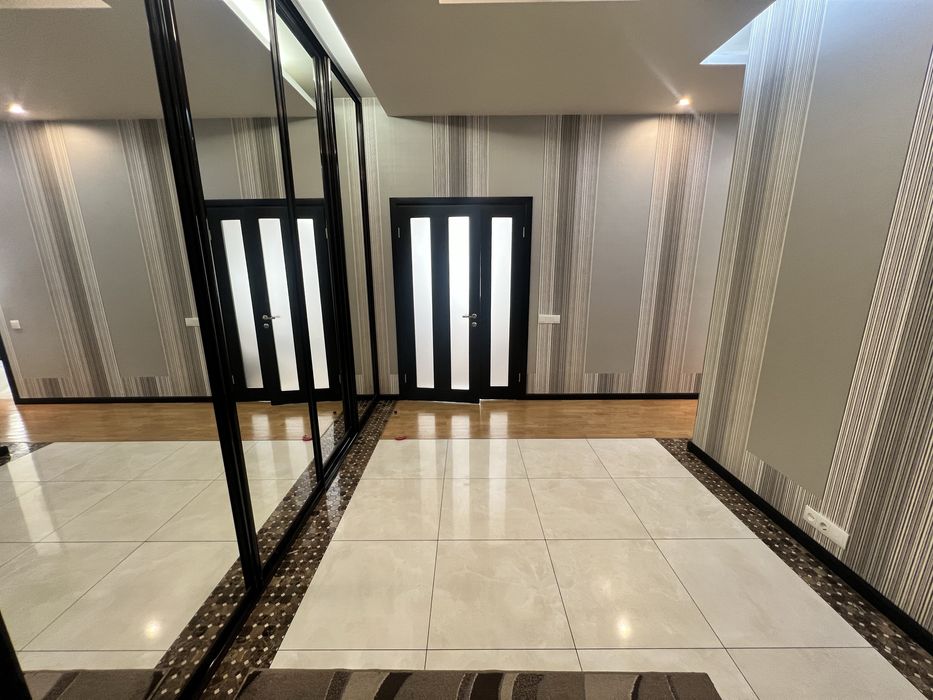 Оренда 3 кім. кв.  ЖК Пори року  Вул. Мокра 20