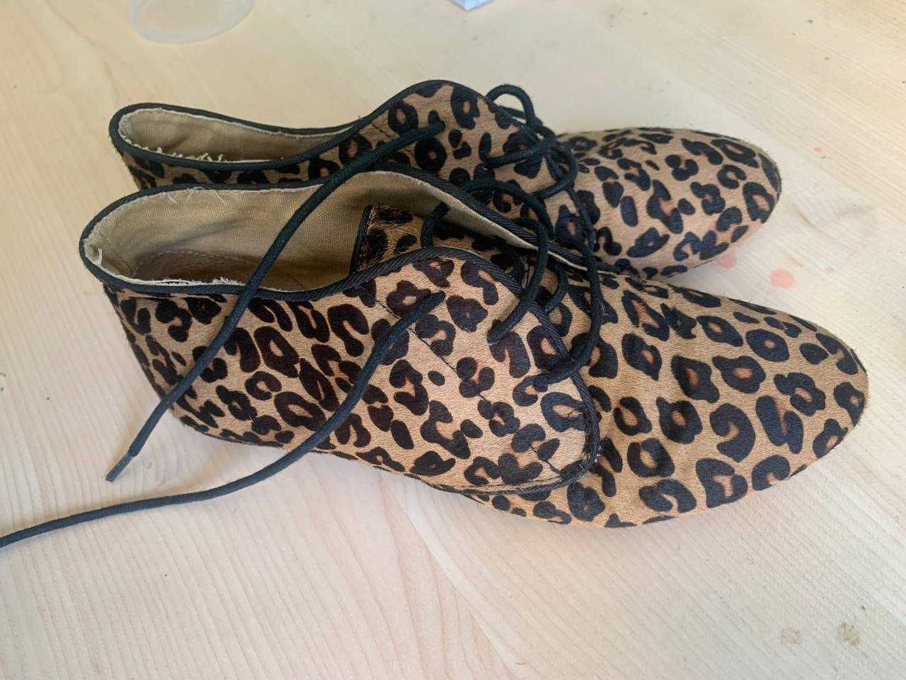 Туфлі жіночі head over heels леопардові