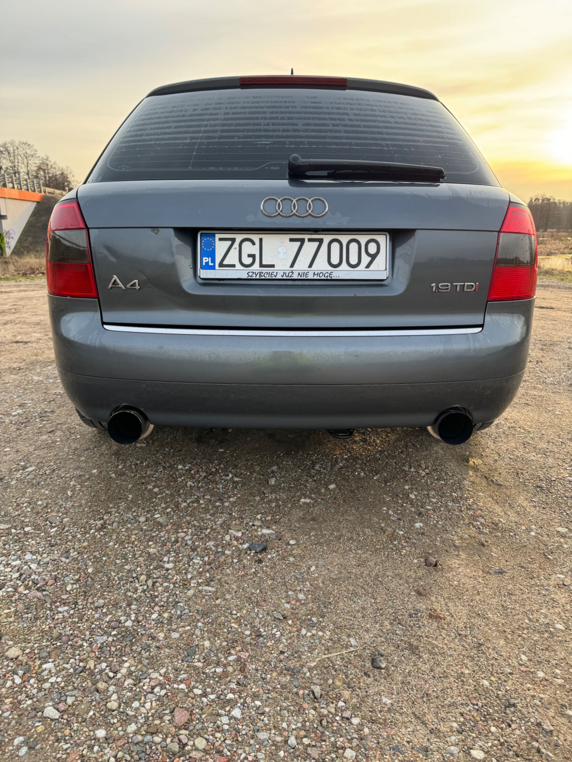 Audi A4 B6 1.9 TDI OŚKA AWX