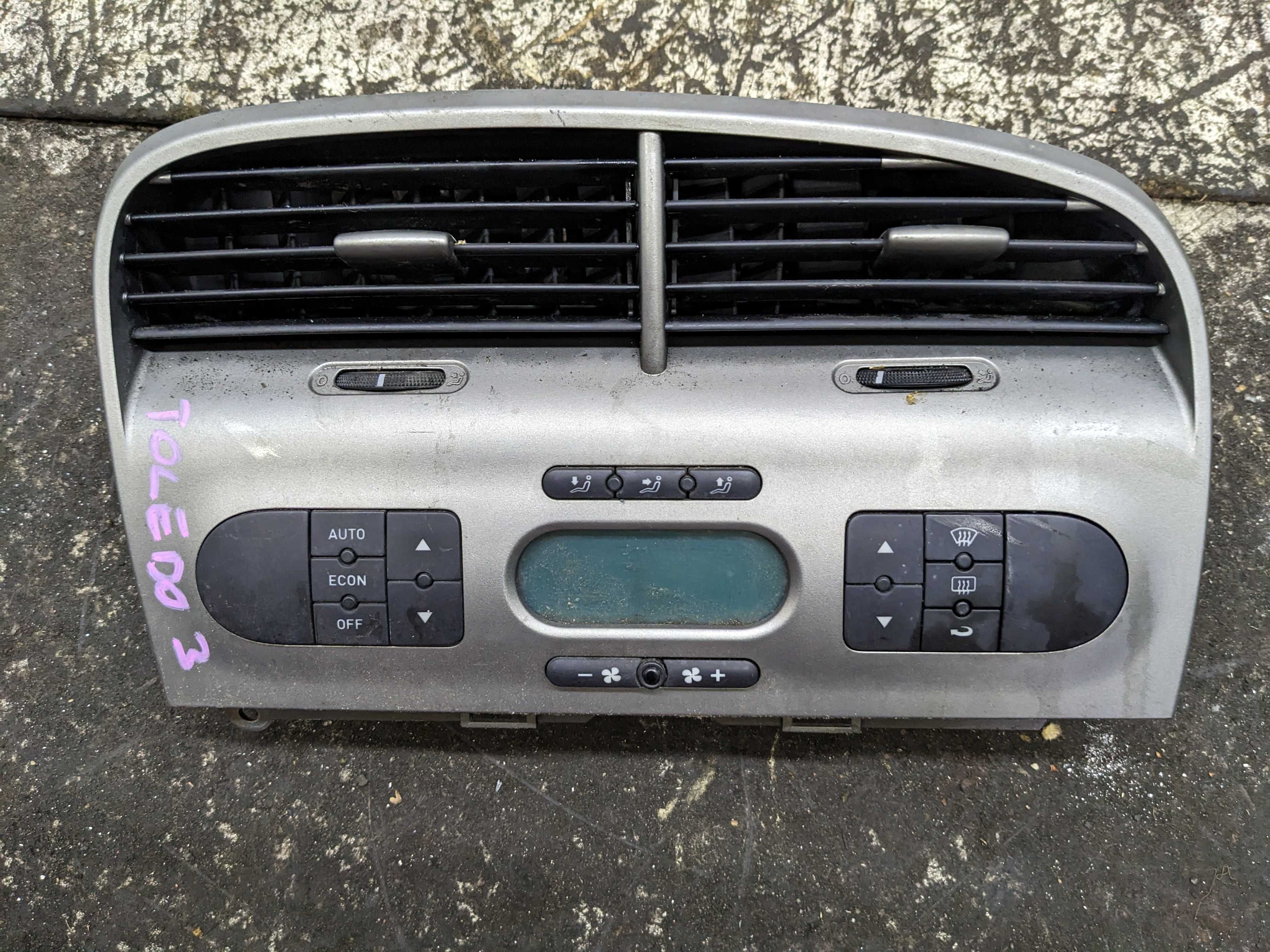 Seat Toledo III 3 Panel Nawiewu Klimatyzacji