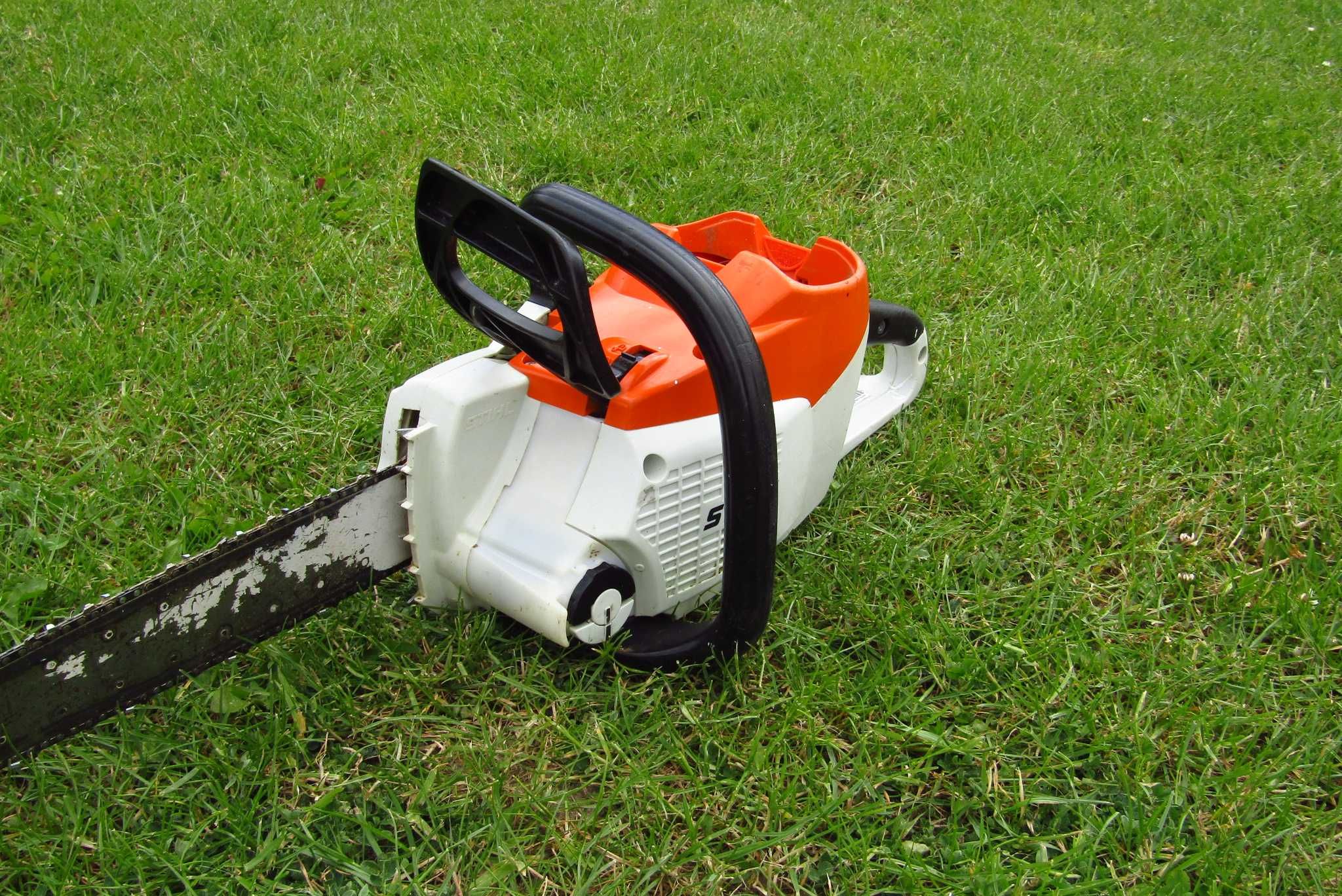 Akumulatorowa pilarka Stihl     MSA 200 C