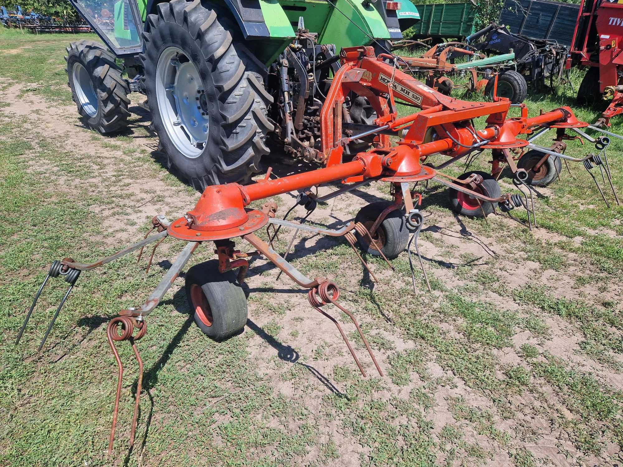 przetrząsarka Morra MH 530 hydraulicznie składana