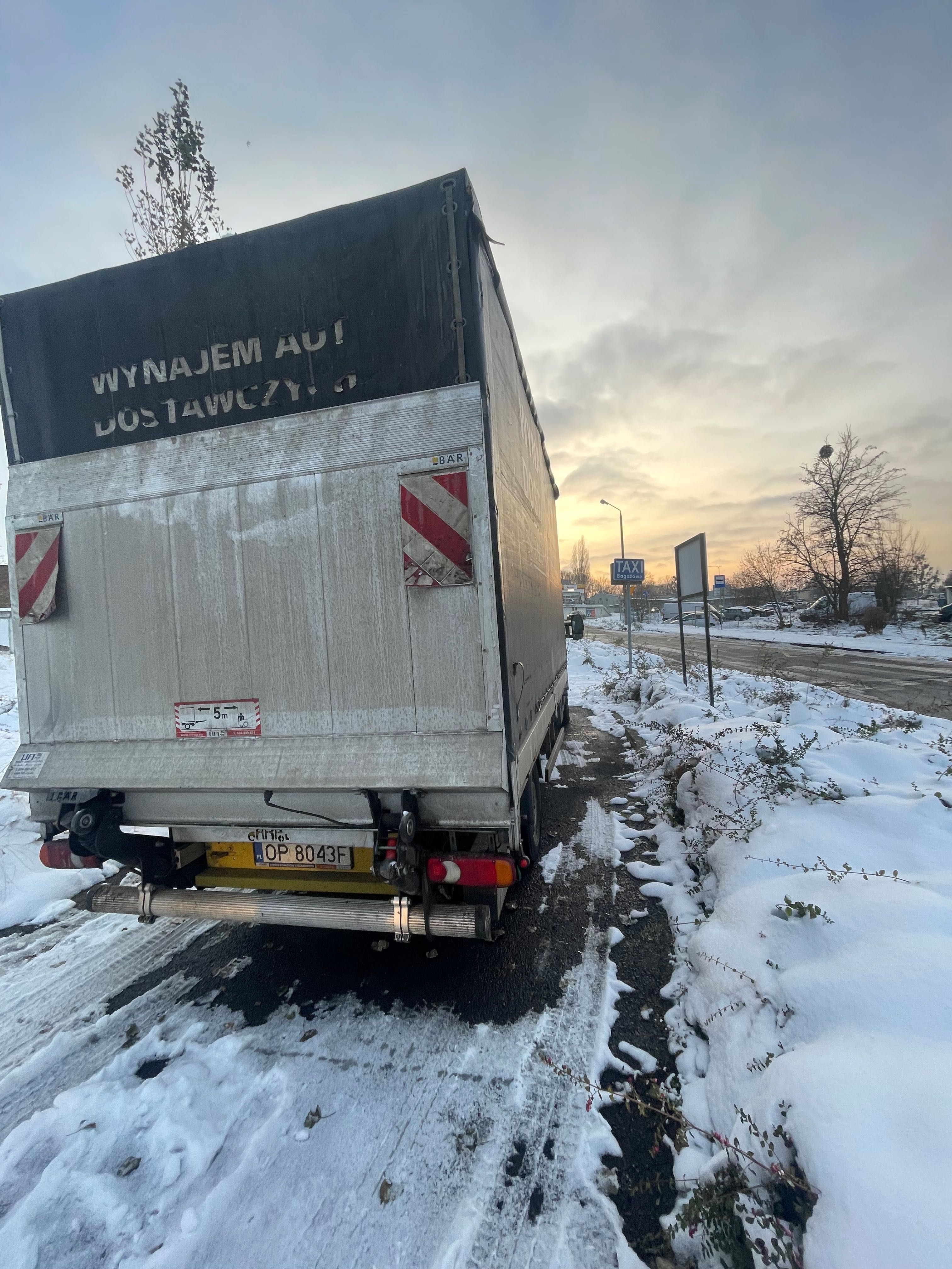 Wypożyczalnia Wynajem Busów Dostawczych Opole przeprowadzki transport