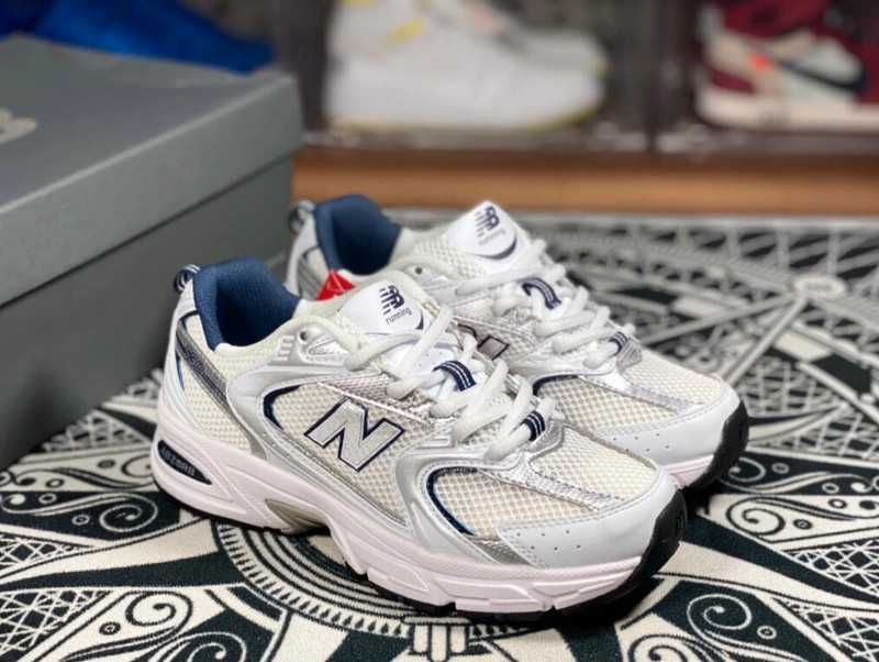 New Balance 530 Biały Srebrny Granatowy