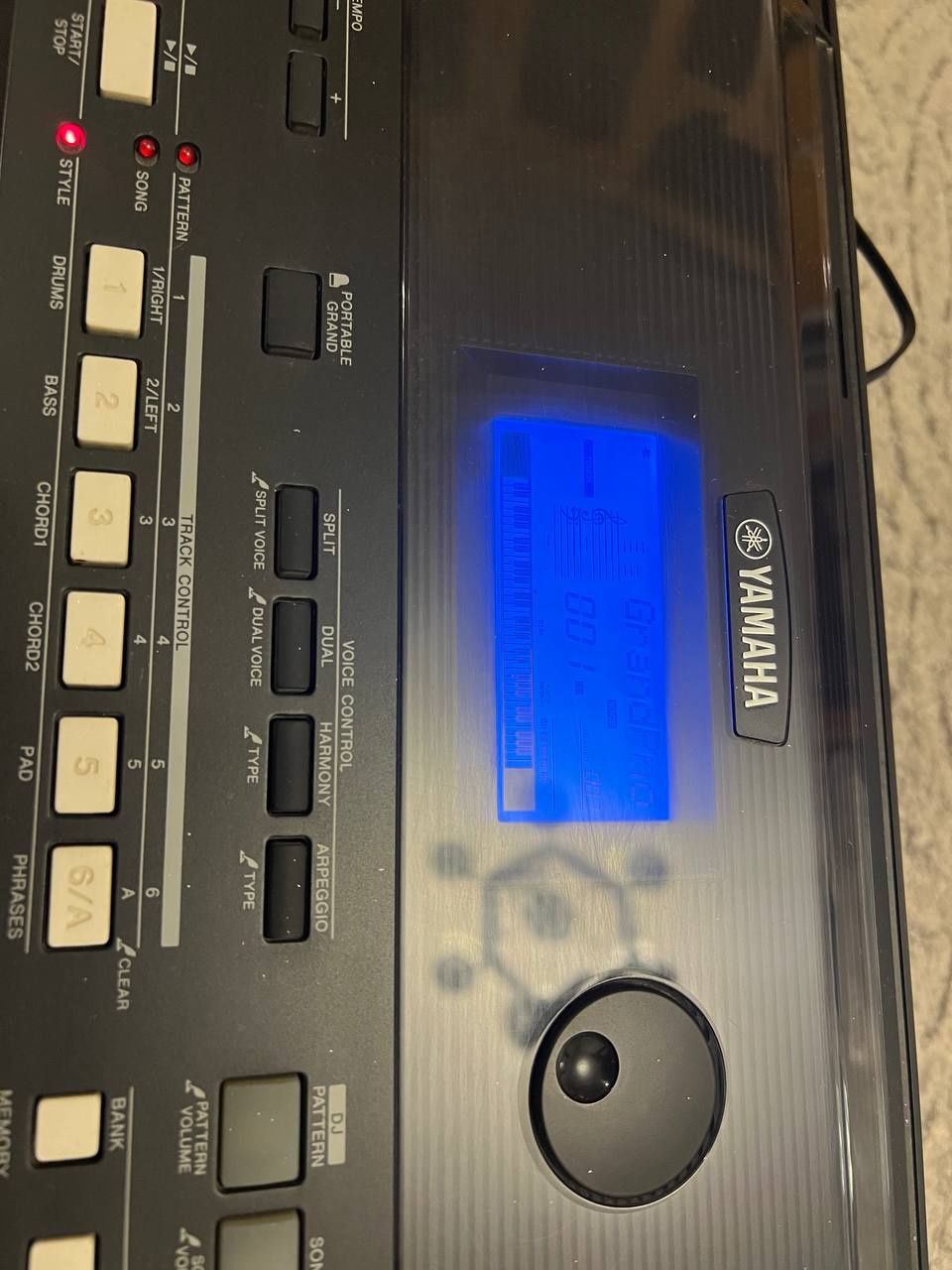 Синтезатор Yamaha PSR-433. Синтезатор. Yamaha