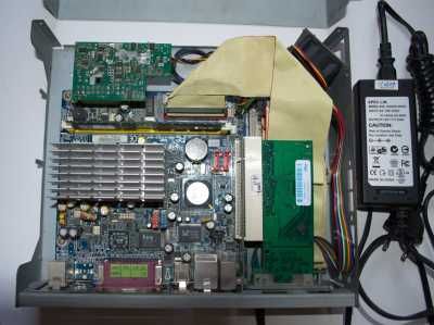 Gigabyte GA-C7V7-RH (мини-компьютер начального уровня )