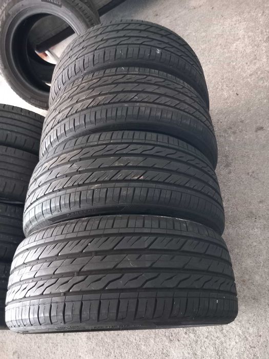 4 Pneus 225/35R20 como Novos