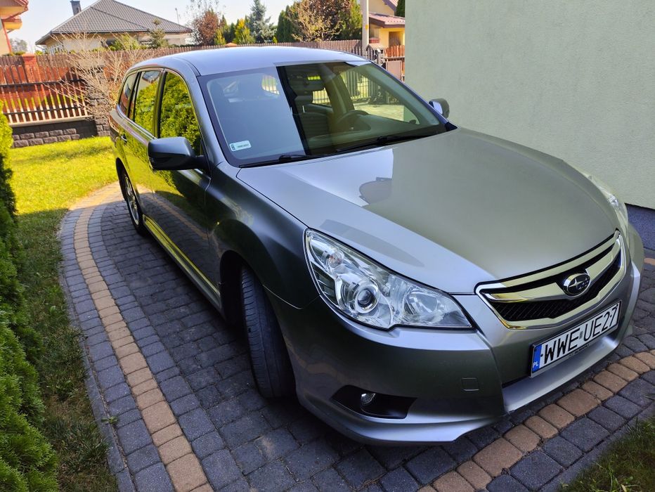 Subaru Legacy V 2011r 2.0
