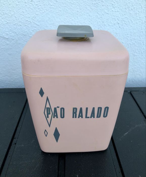 Caixas de cozinha antigas