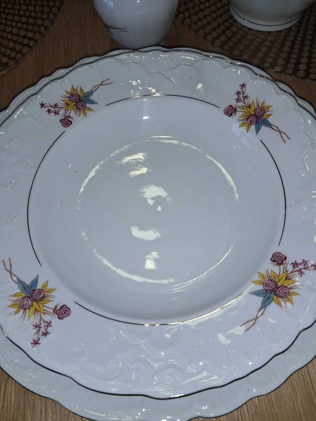 Porcelana Ćmielów serwis obiadowy i kawowy Nowy 71 elementów OKAZJA