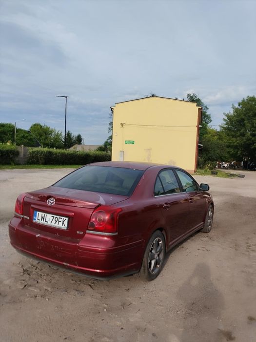 Toyota Avensis II