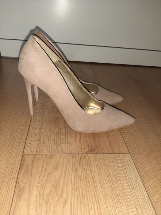 Buty na szpilce rozmiar 41