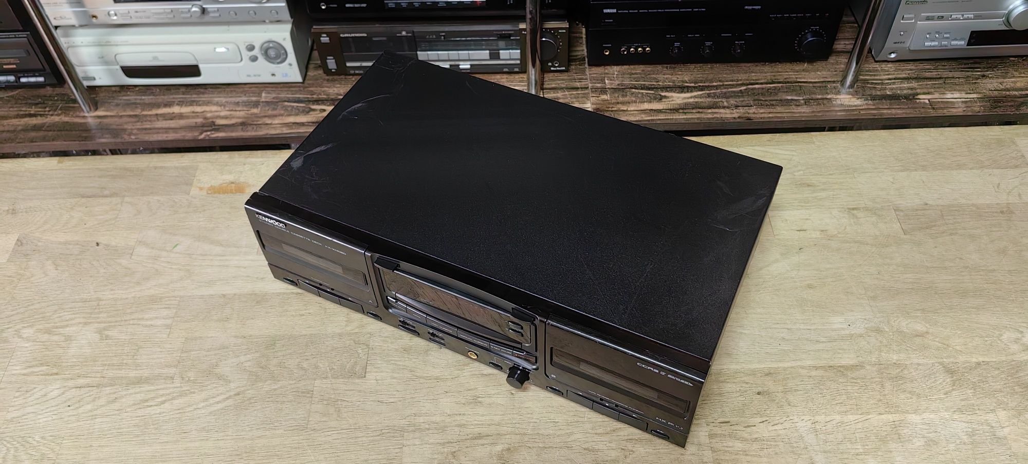 Касетний програвач Kenwood KX-W4060