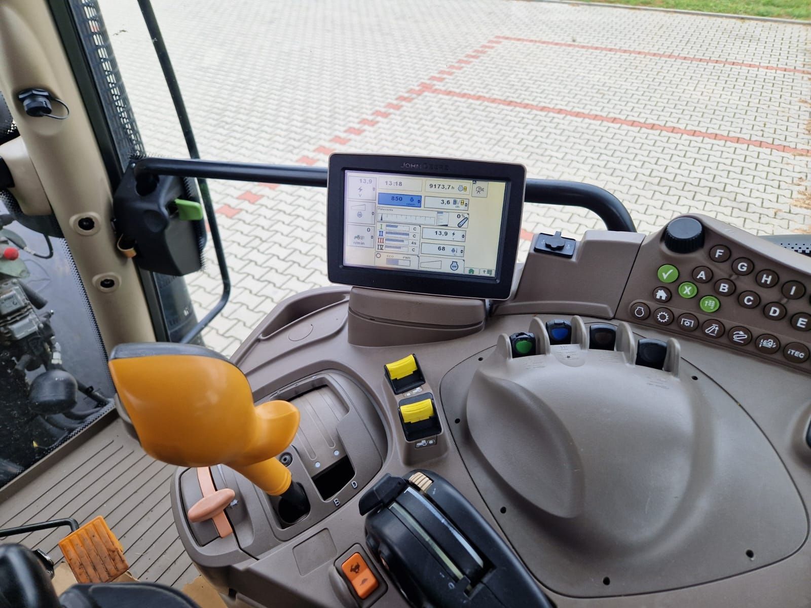 John Deere 6140R tuz wom Tur pneumatyka powerquad ecoschift mechaniczn