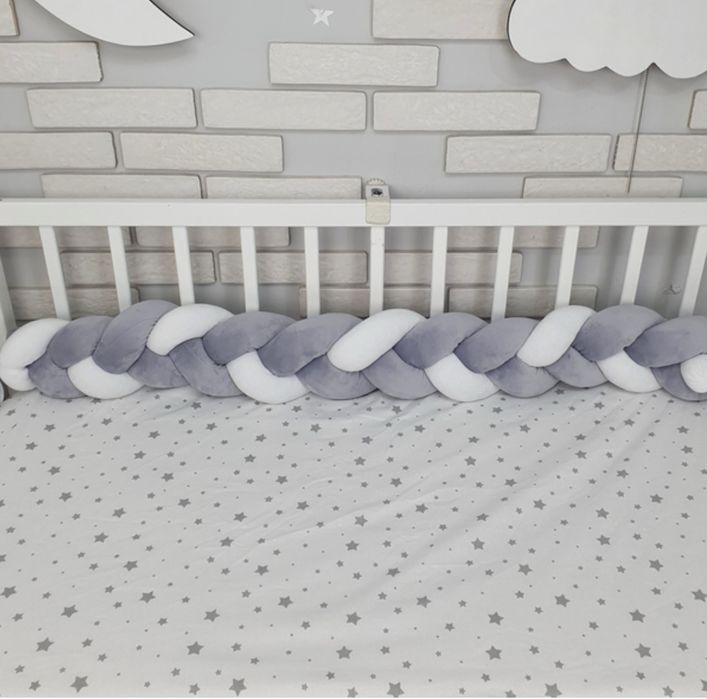 Коса бортик в детскую кроватку