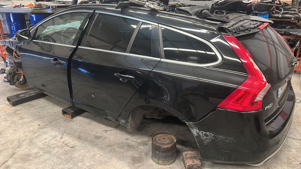 Volvo V60 2.4D Hybrid