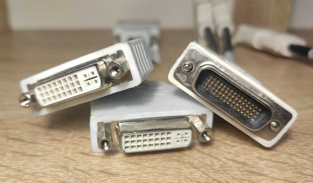 робочий перехідник dms-59 to dvi адаптер dms59 на два dvi
