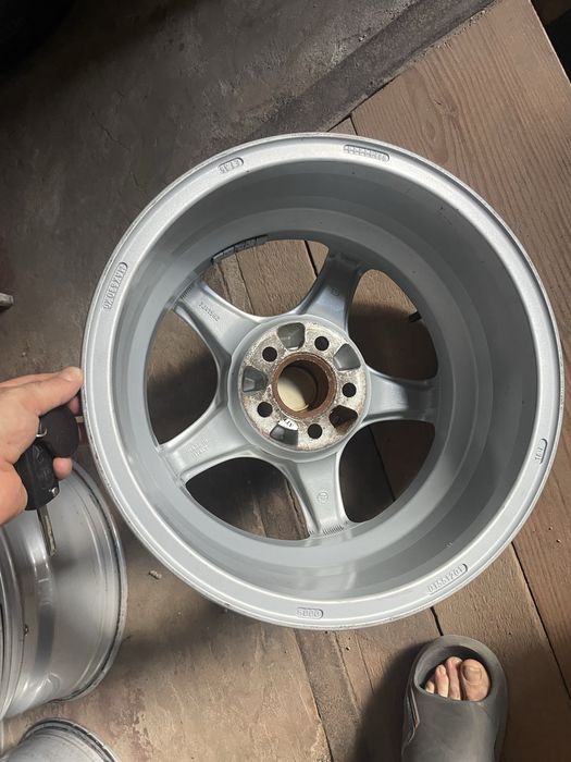 Продам комплект дисков 5/100/15