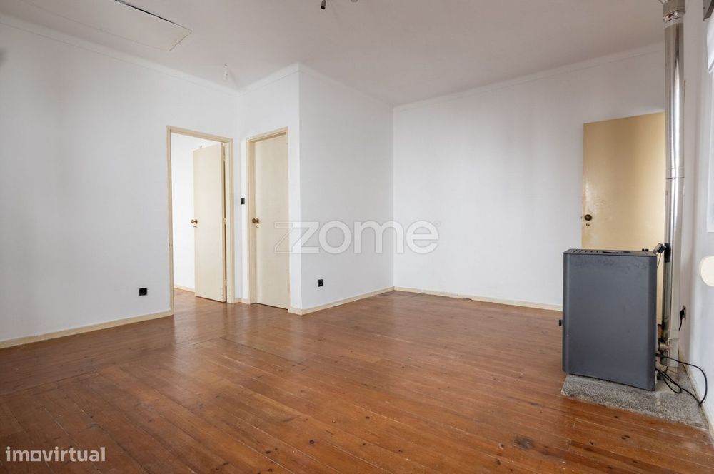 Moradia T2 | C/ Terraço | Cernache