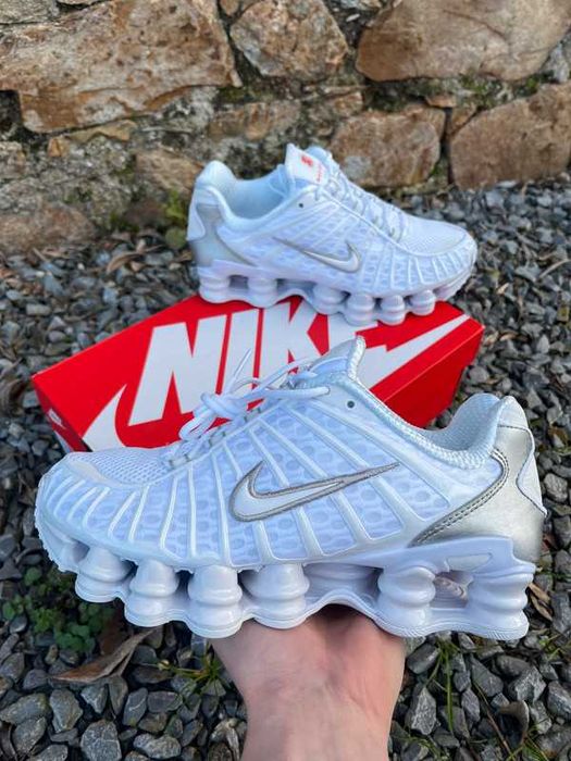 Buty Trampk Nike shox TL white R.39