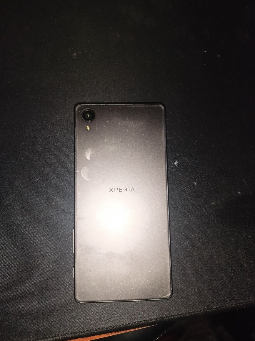 SONY XPERIA F5122 4/64gb