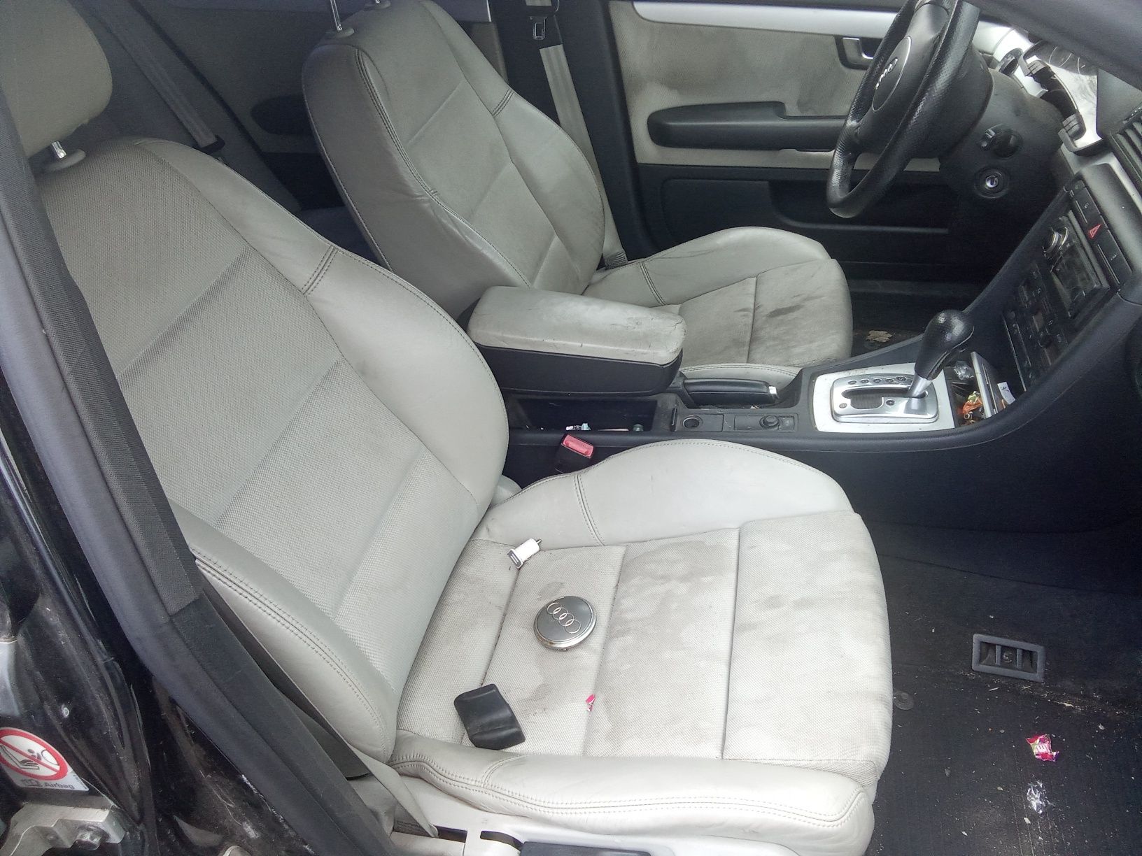 Części Audi A4B6 2.5TDI QUATTRO S-LINE Tiptronic Hak Półskóra Avant