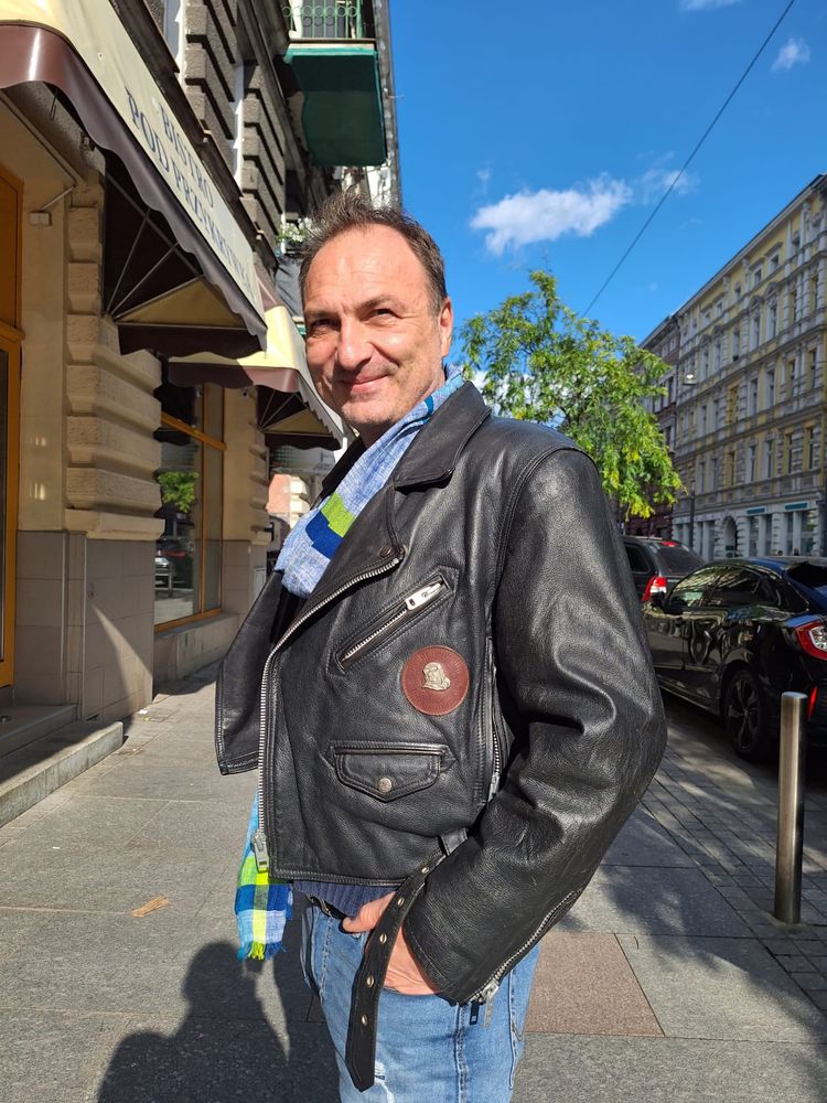 Kurtka skórzana czarna pilotka ramoneska motocyklowa piekna skóra natu