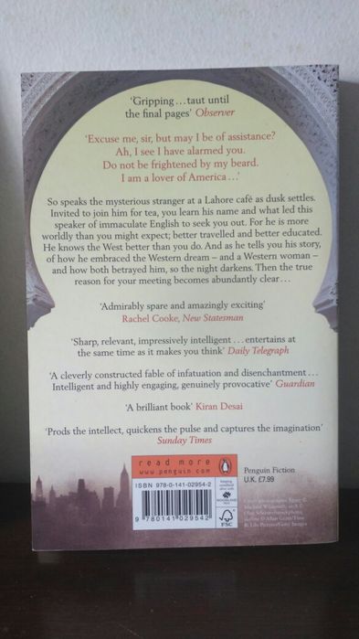 3 Livros Internacionais - City Bones / Rio Piedra / Reluctant Fundamen