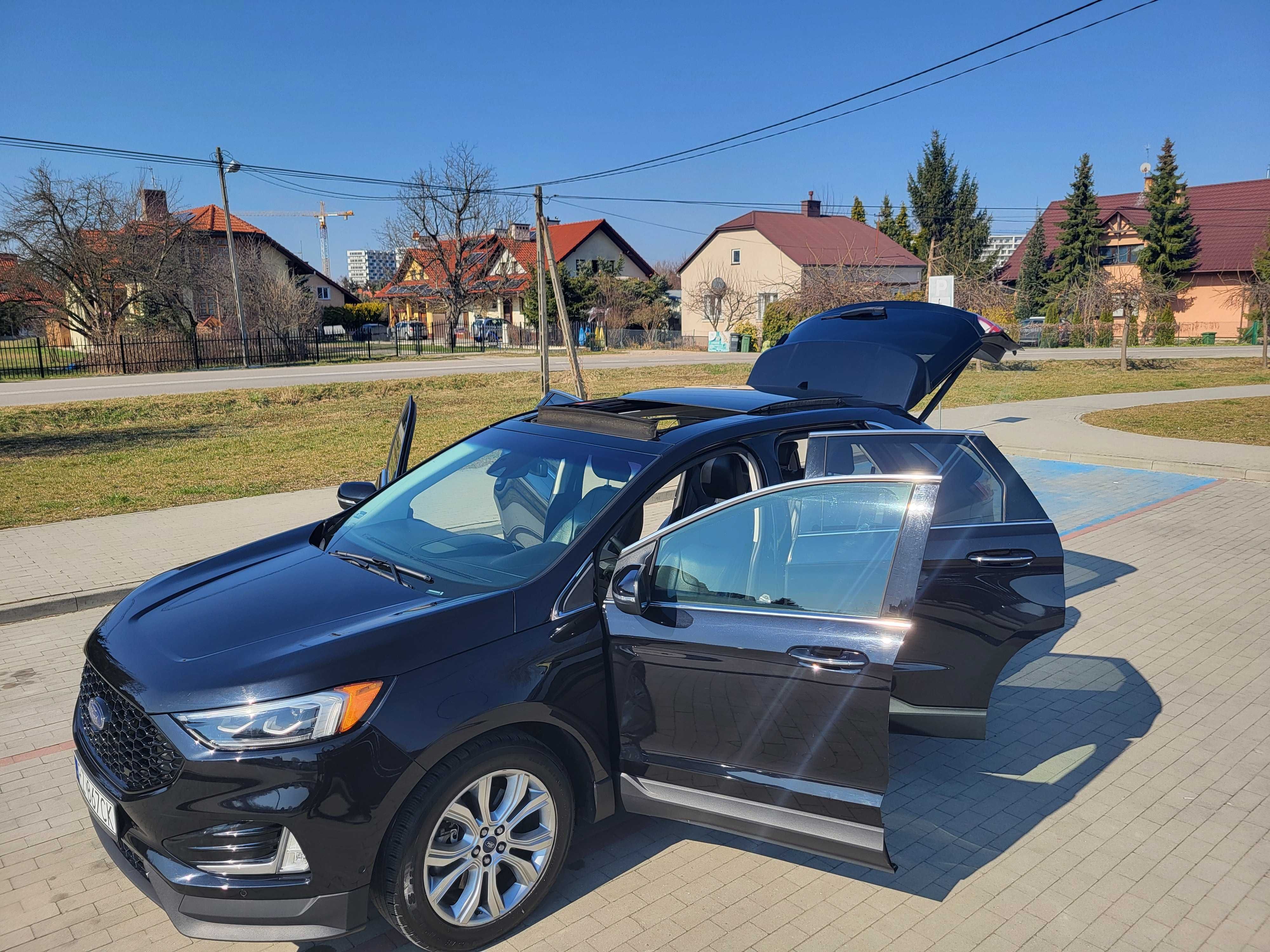 Ford Edge 2.0 245 KM Titanium 4x4 Czarna Perła