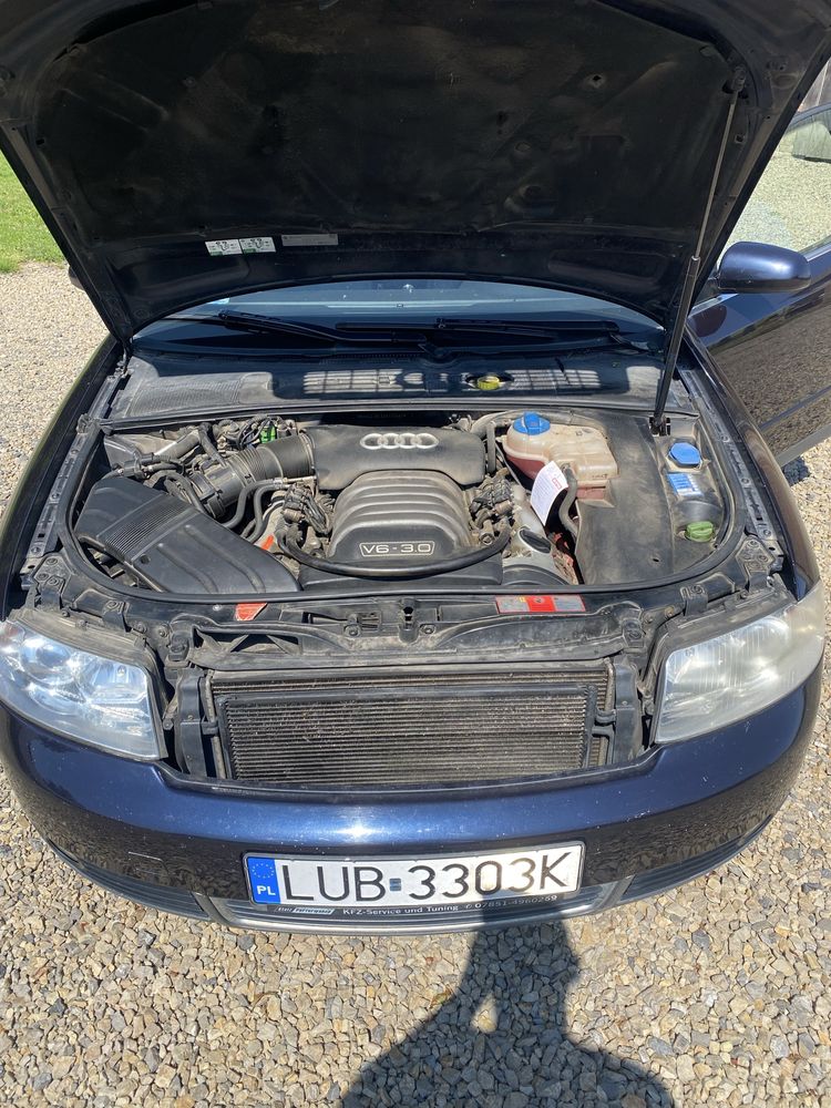 Audi A4 B6 3.0 B+G 2002r