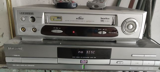 Odtwarzacz dvd oraz  magnetowid VHS firmy SAMSUNG