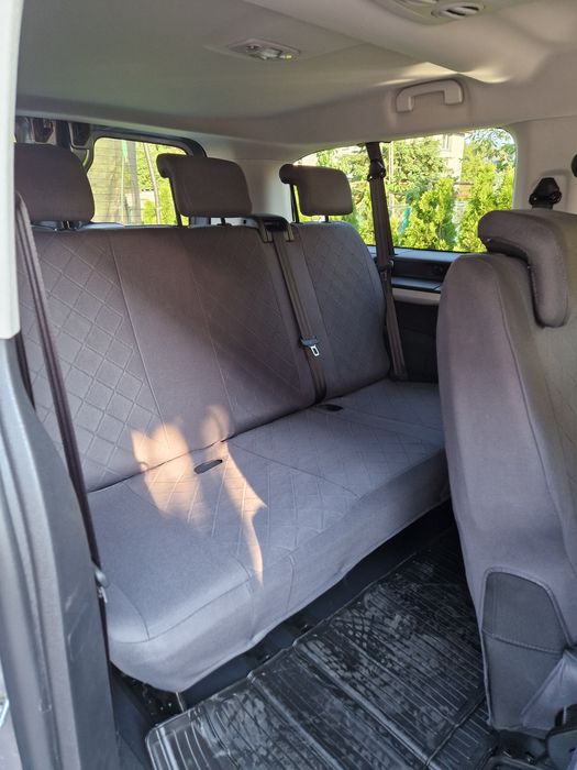 Wypożyczalnia wynajem samochodów bus- 8/9 osobowe, VIP