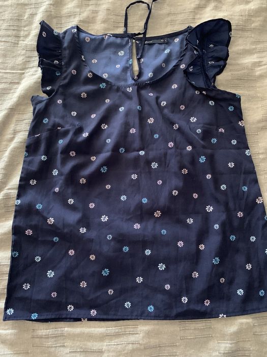 Bluzka M/L nowa w kwiaty