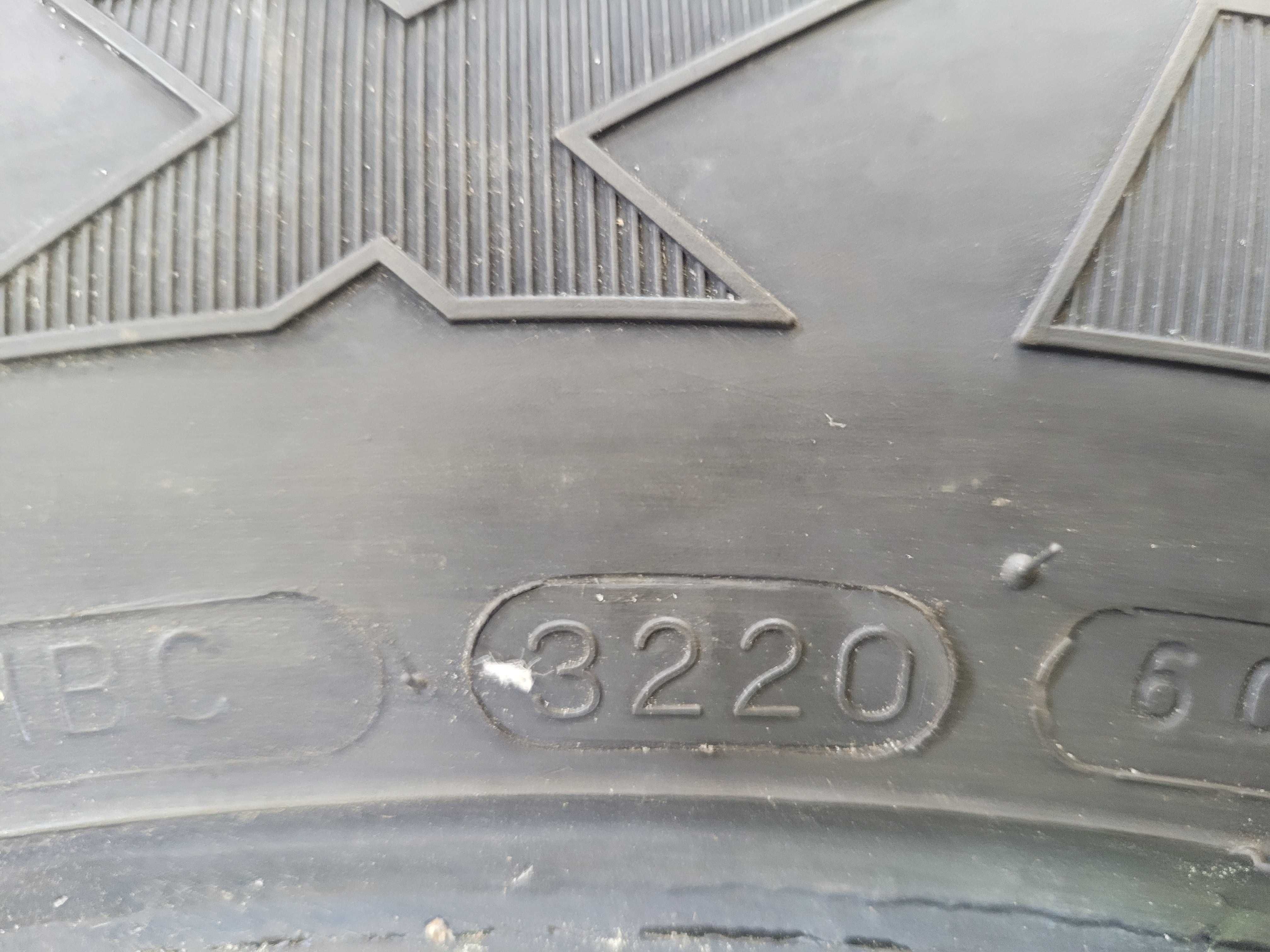 opona maxxis 215/65 16 c