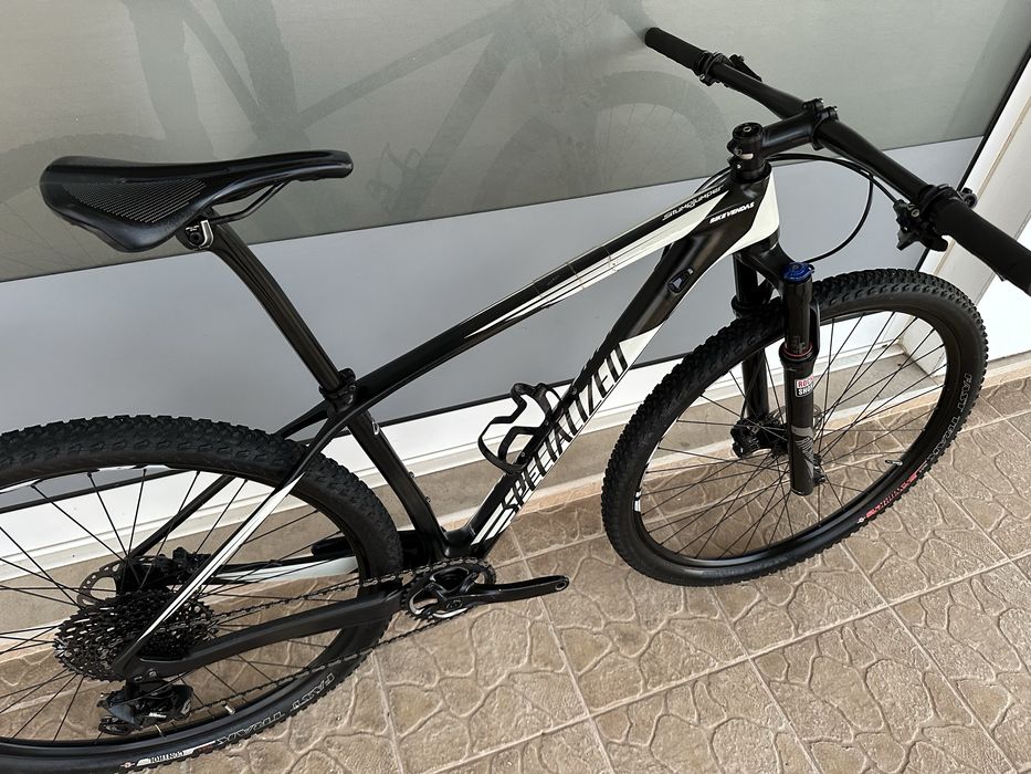 Bicicleta de BTT Specialized 29 - Carbono - 12v