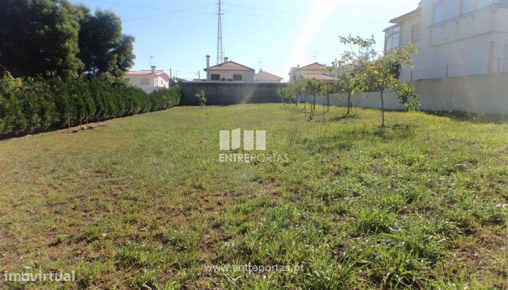 Venda de Terreno com 720 m², Carreço, Viana do Castelo