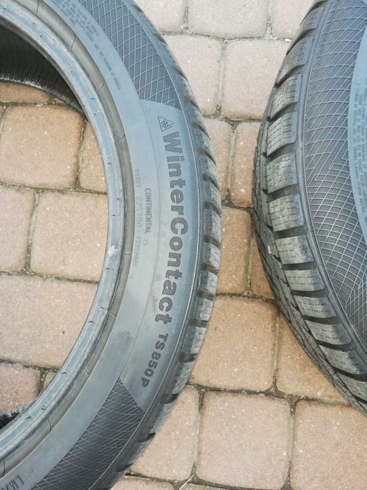 Opony zimowe 2 szt. para Continental rozmiar 205 50 R 17
