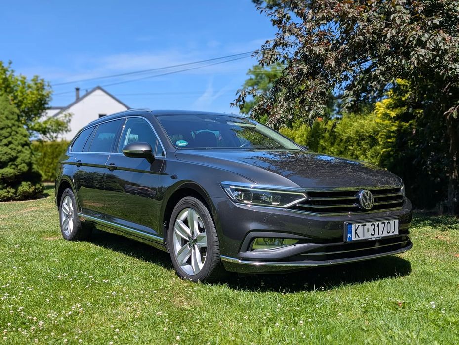Volkswagen Passat Volkswagen Passat B8 FL 2.0 TDI DSG | 2019/2020 | Kamery 360, Tempomat