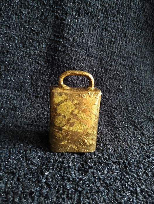 Dzwonek pasterski metalowy