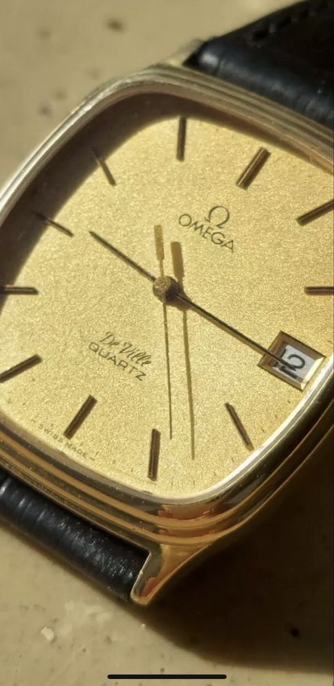 Omega de ville quarz