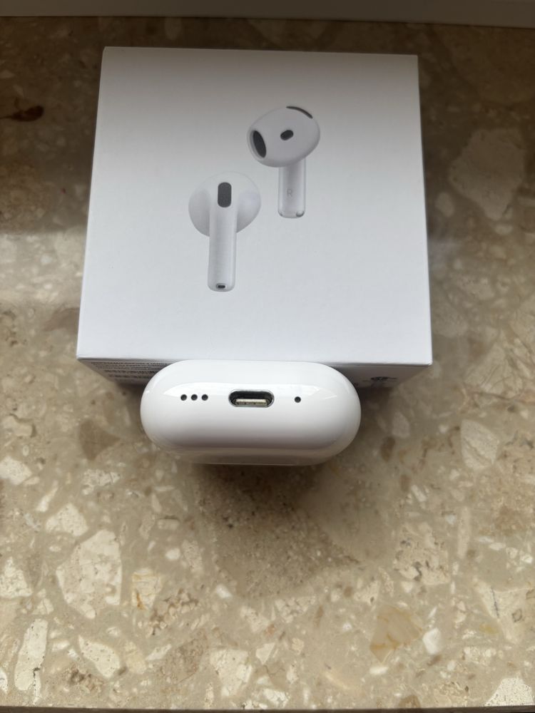 Sprzedam Airpods 4 ANC