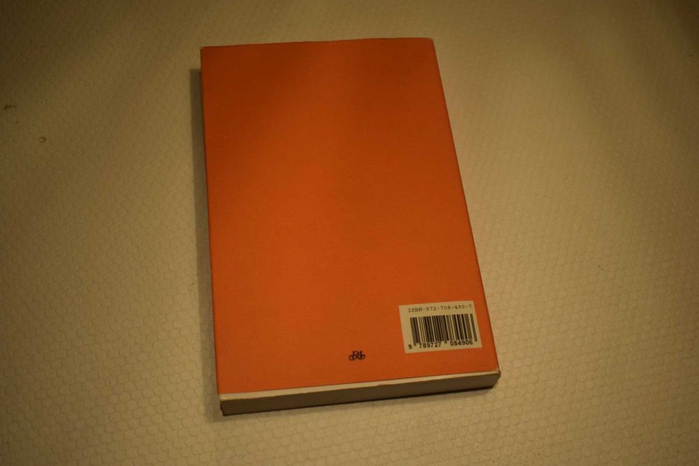 Wislawa Szymborska livro de poesia "Paisagem com grão de areia"