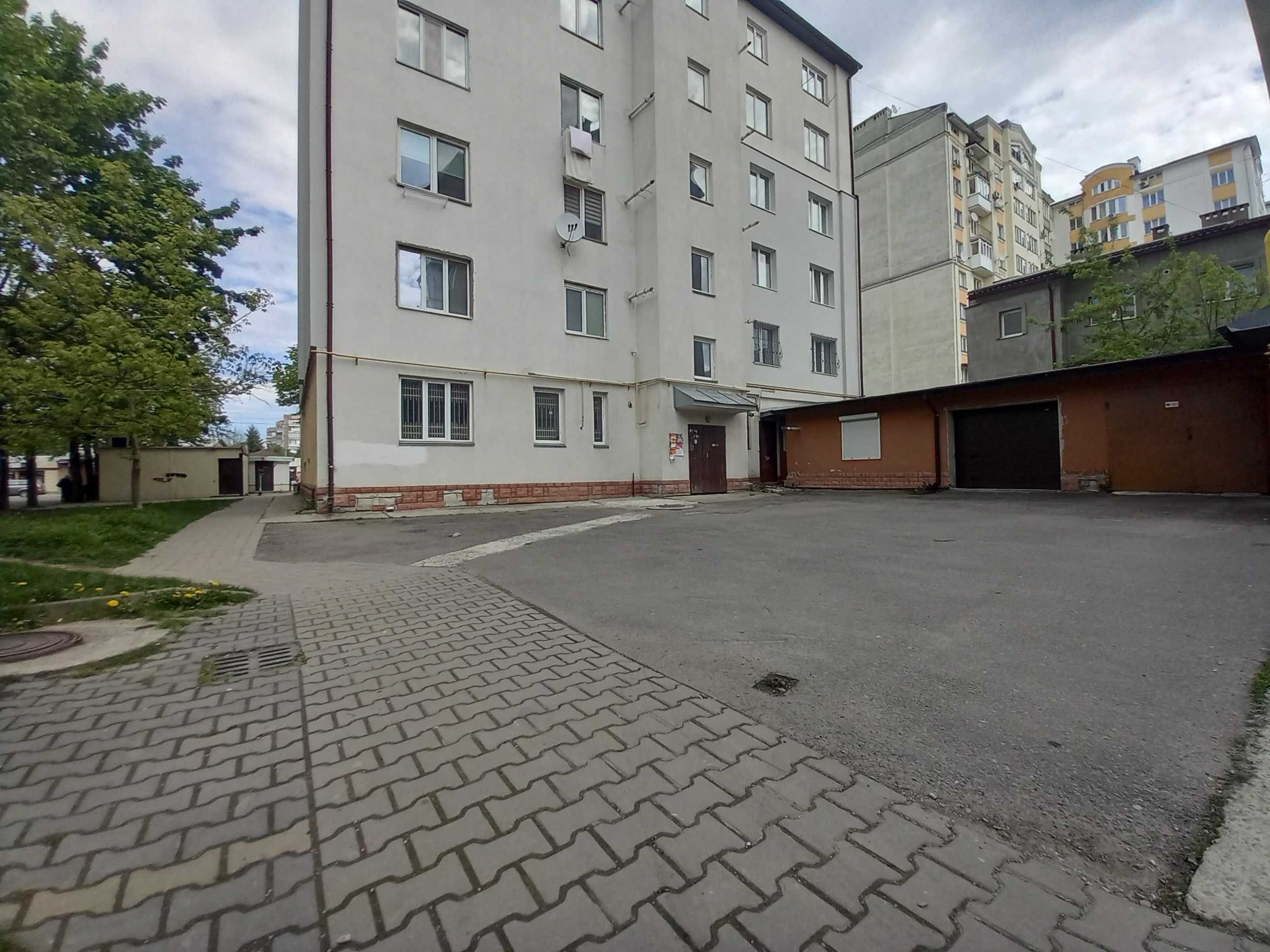 Продається 3к.Квартира вул.Незалежності Мазлі Новобудова  Обмін