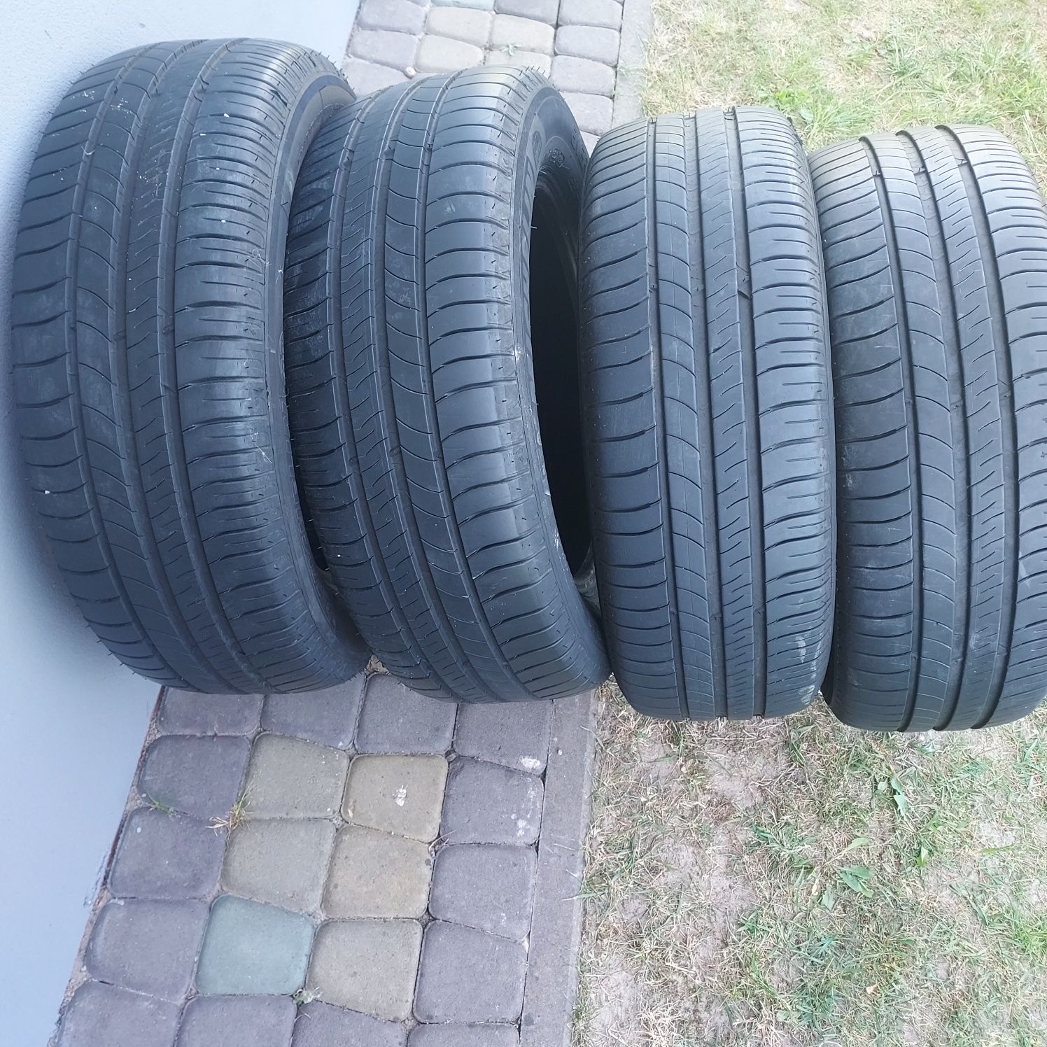 Opony 205/60/16 Michelin saver