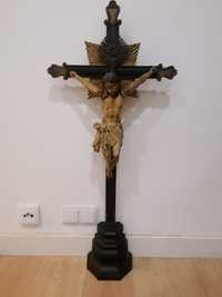 Estatueta de Jesus Cristo com pedestal