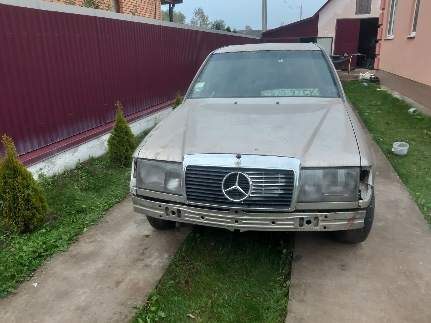 Мерседес 124 202 Mercedes w124 w202 ліхтарі стопи фари фанарі