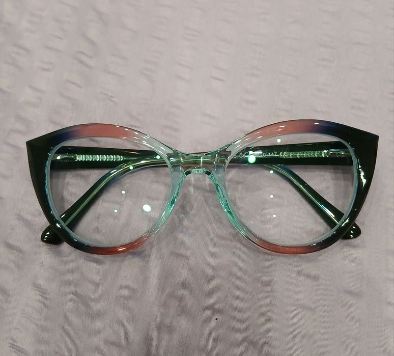 Окуляри для читання + 2.5 міцна оправа