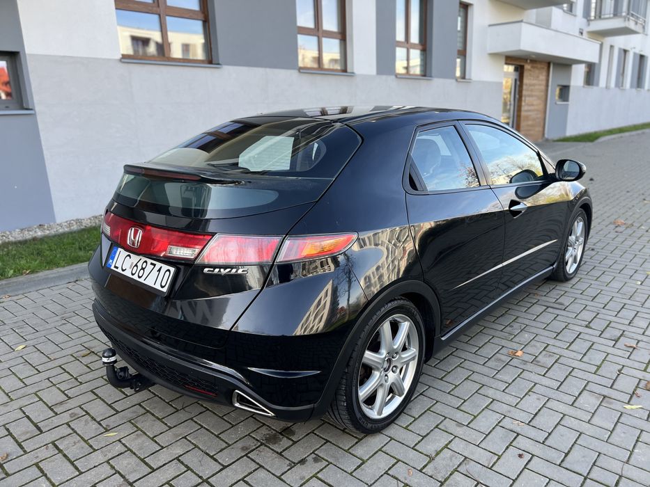 Honda Civic 8 ufo 1.8 benzyna + lpg