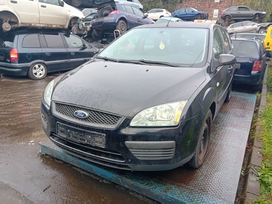 *FORD FOCUS MK2 KOMBI* Samochód na części