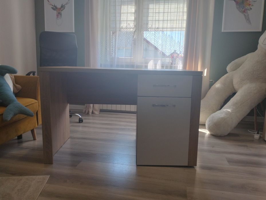 Biurko Szkolne w dobrym stanie